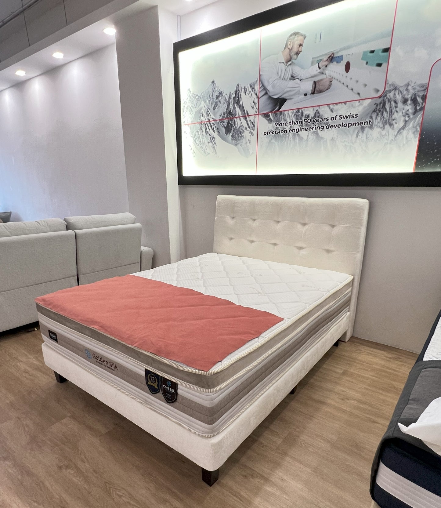 Snow Bedframe